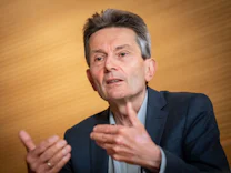 Bundestag: Mützenich will SPD-Fraktionschef bleiben