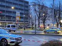 Großeinsatz der Polizei: Mutmaßliche Geiselnahme in Apotheke in Karlsruhe