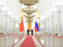 China und Russland: “Wir dürfen niemals die nationale Demütigung vergessen”