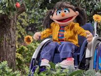 : Freche Elin: „Sesamstraße“ bekommt Bewohnerin mit Rollstuhl