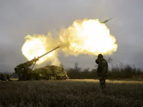 Liveblog zum Krieg in der Ukraine: EU-Staaten wollen eine Million Artilleriegeschosse liefern