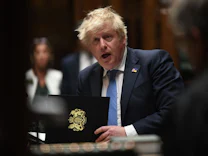 Pandemie-Regeln: Boris Johnson muss sich Fragen zur “Partygate”-Affäre stellen