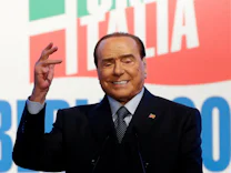 Italien: Berlusconi weiter auf Intensivstation