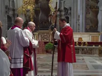 : Karfreitag in Rom – Papst leitet Liturgie im Petersdom