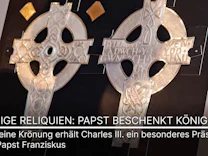 : Für Krönung: Reliquien vom Heiligen Kreuz für Charles