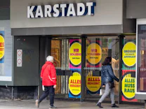 Wirtschaft in München: Rettungsversuche für Karstadt am Bahnhof
