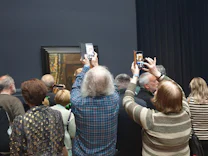 Kunstwerke im Zeitalter der digitalen Fotografierbarkeit: Einmal alle Vermeers knipsen