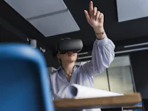 Unternehmen Straightlabs: Wie VR-Brillen Fortbildungen besser machen sollen