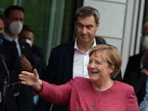 Auszeichnung: Altkanzlerin Merkel erhält bayerischen Verdienstorden