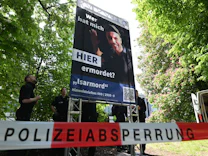 München: Mit diesem Plakat sucht die Polizei den Isarmörder