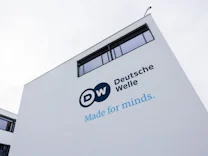 Deutsche Welle: Zum Geburtstag viel Unglück