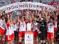 : Fußballerinnen des FC Bayern holen fünften deutschen Meistertitel