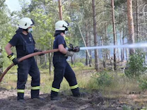 : Stadtbrandmeister in Jüterbog: Waldbrand wird noch Tage anhalten