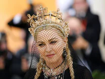 Madonna im Krankenhaus: Sorgen um die Königin