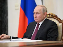 Liveblog zum Krieg in der Ukraine: Putin: Rückkehr zum Getreideabkommen nur zu Moskaus Bedingungen