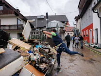 Überschwemmungen: Weiter Erdrutschgefahr in Slowenien und Österreich